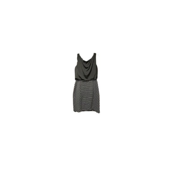 Studio Y dress size S - Picture 2 of 3